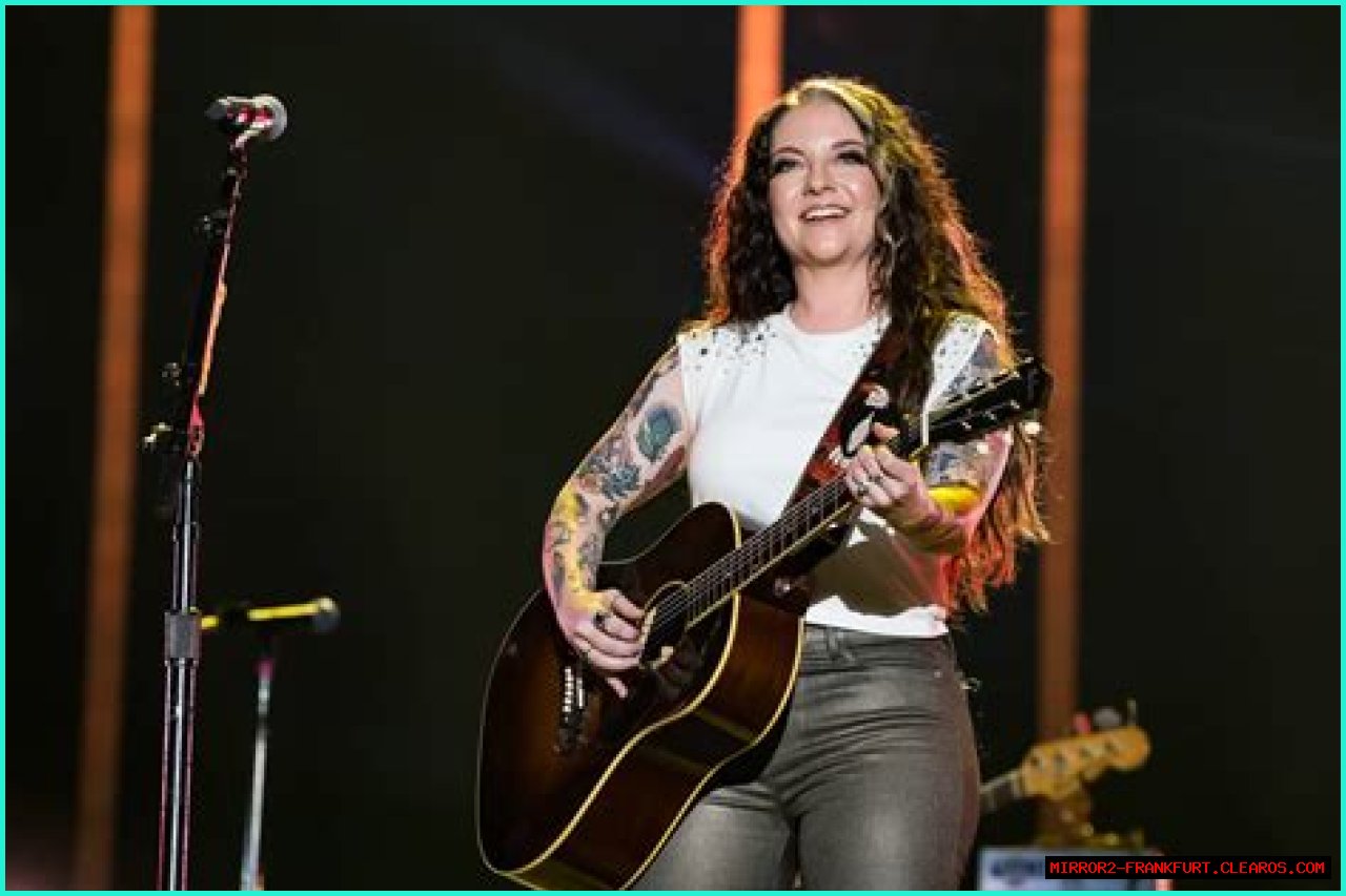Unveiling The Truth: Does Ashley McBryde Smoke?