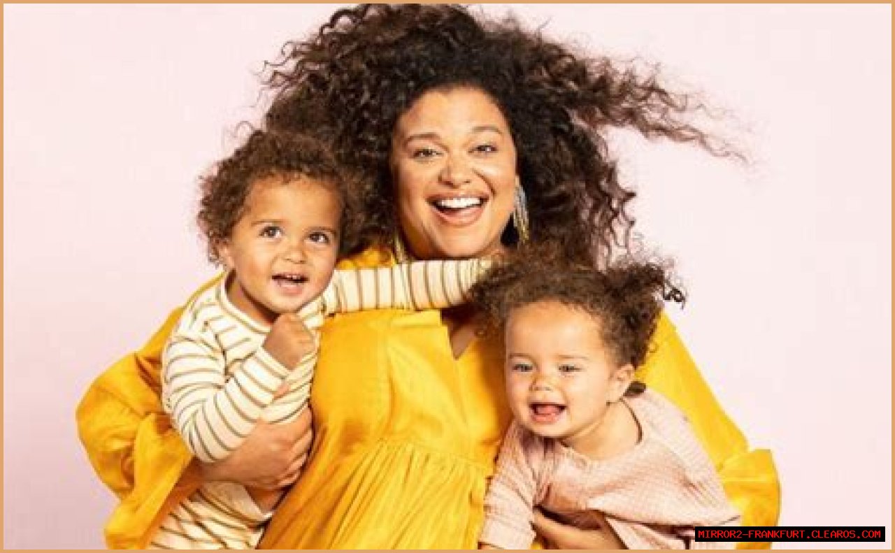 Wanda Sykes: A Glimpse Into Her Life With Wife And Kids